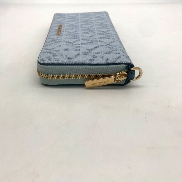 Michael Kors Jet Set Signature Baby Blue Coated Canvas Continental Wallet - Picture 4 of 10